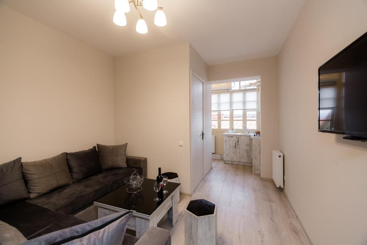 Apartament M & L Old Tbilisi Zewnętrze zdjęcie